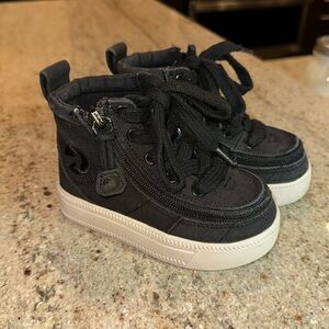 Billy Classic Lace High Top Zipper Shoe - Toddler Size 5